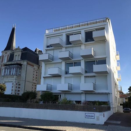 Royan - Vue Mer Pour Cet Appartement Face A La Plage - Grande Conche Dış mekan fotoğraf