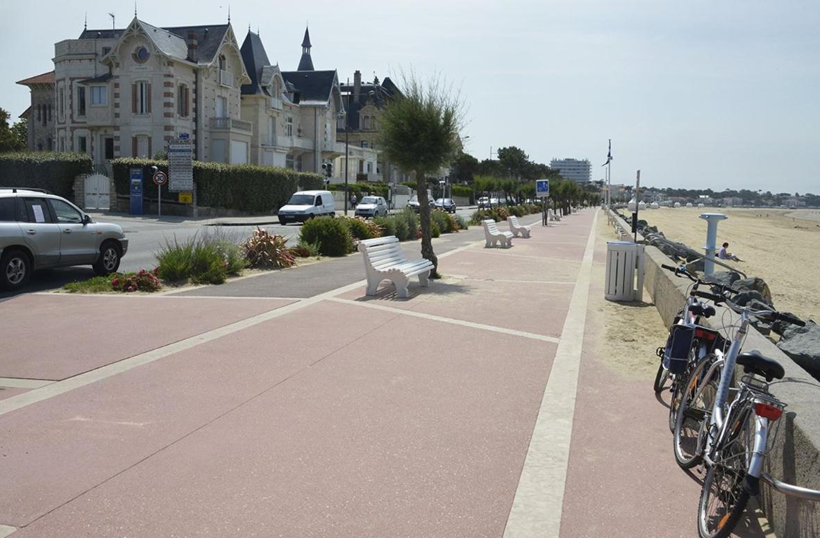 Royan - Vue Mer Pour Cet Appartement Face A La Plage - Grande Conche Dış mekan fotoğraf