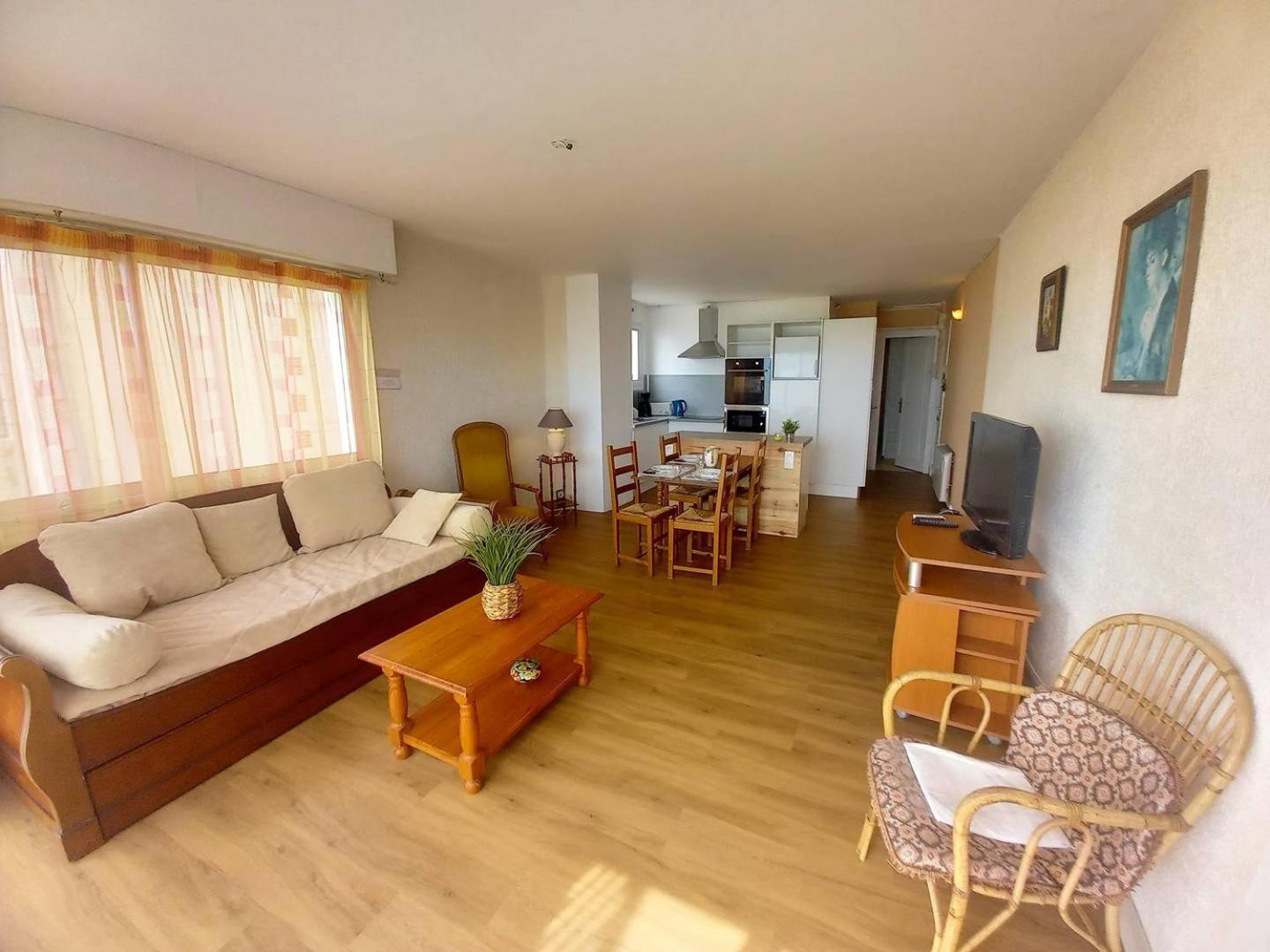 Royan - Vue Mer Pour Cet Appartement Face A La Plage - Grande Conche Dış mekan fotoğraf